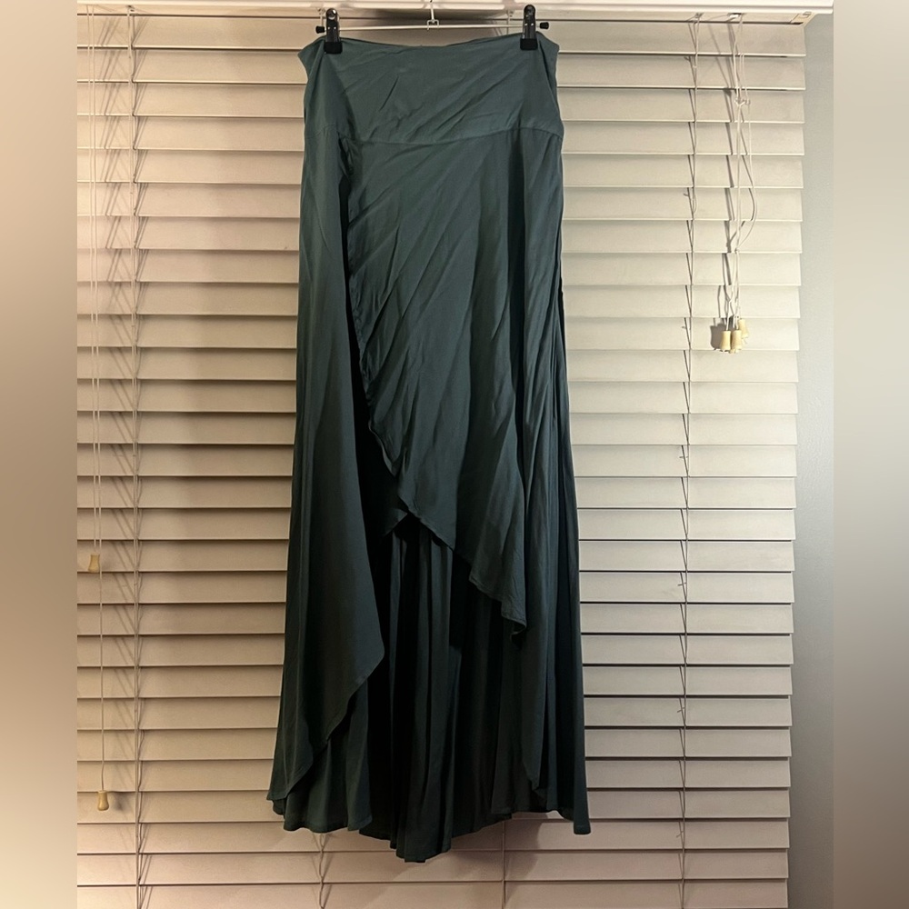 O’Neill high low skirt